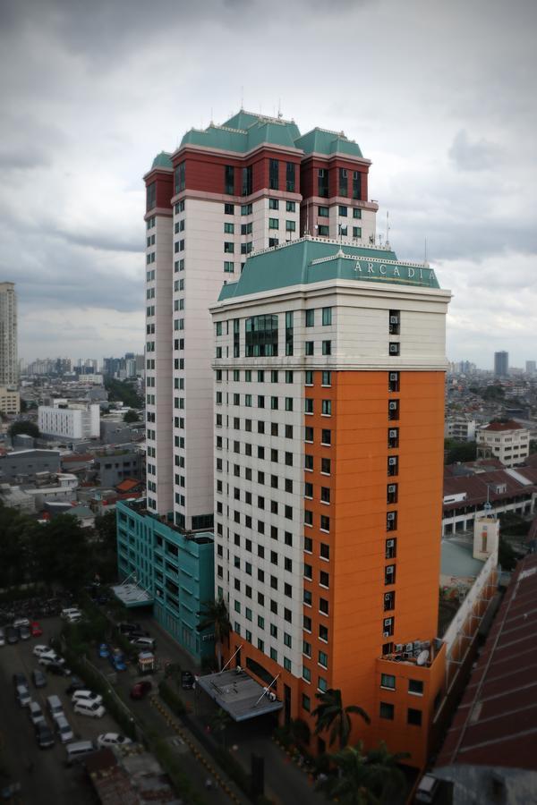 ฮอไรซัน อาร์คาเดีย มังกา ดูวา Hotel จาการ์ตา ภายนอก รูปภาพ