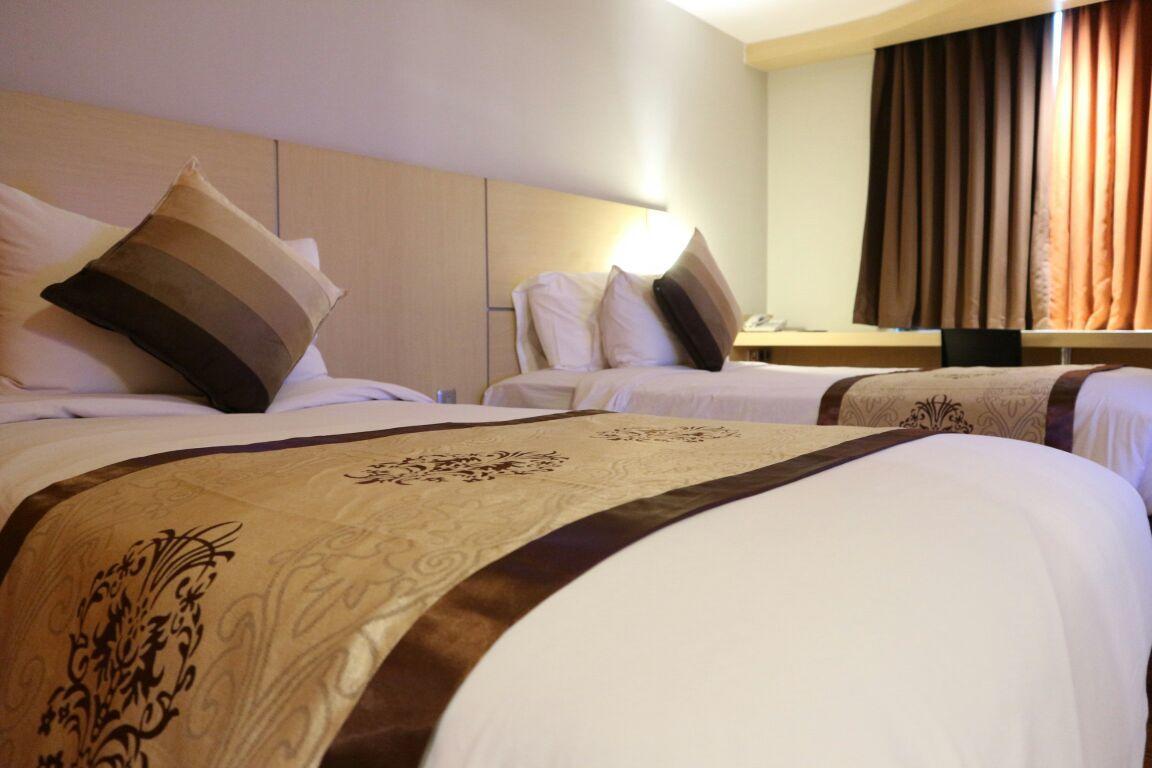 ฮอไรซัน อาร์คาเดีย มังกา ดูวา Hotel จาการ์ตา ภายนอก รูปภาพ