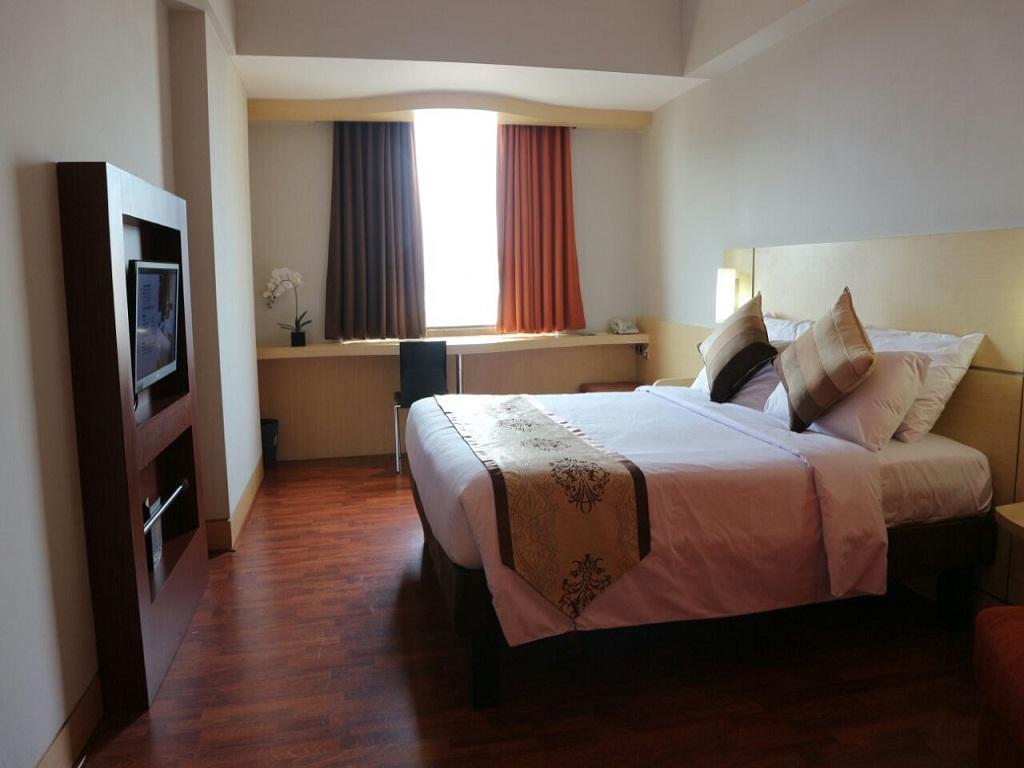 ฮอไรซัน อาร์คาเดีย มังกา ดูวา Hotel จาการ์ตา ภายนอก รูปภาพ